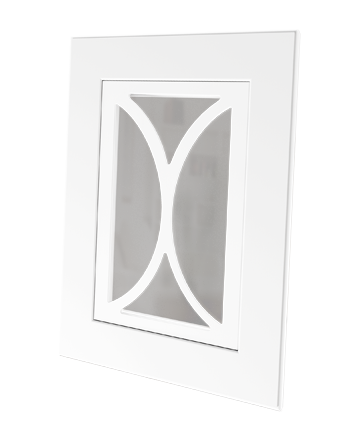 Моника витрина